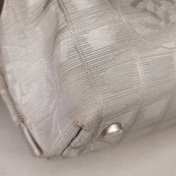 Chanel Metallic Gray Line Handbag With Certificate Of Authenticity - Picture 14 of 16